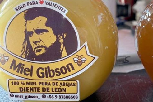 BIZAR. Miel Gibson-honing vliegt als zoete broodjes over de toonbank