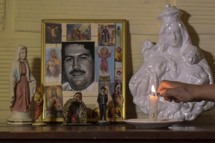 Neef van Pablo Escobar vindt 18 miljoen dollar in opslagruimte