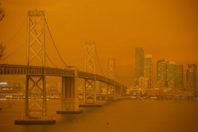 Apocalyptische taferelen in San Francisco door bosbranden (foto’s)