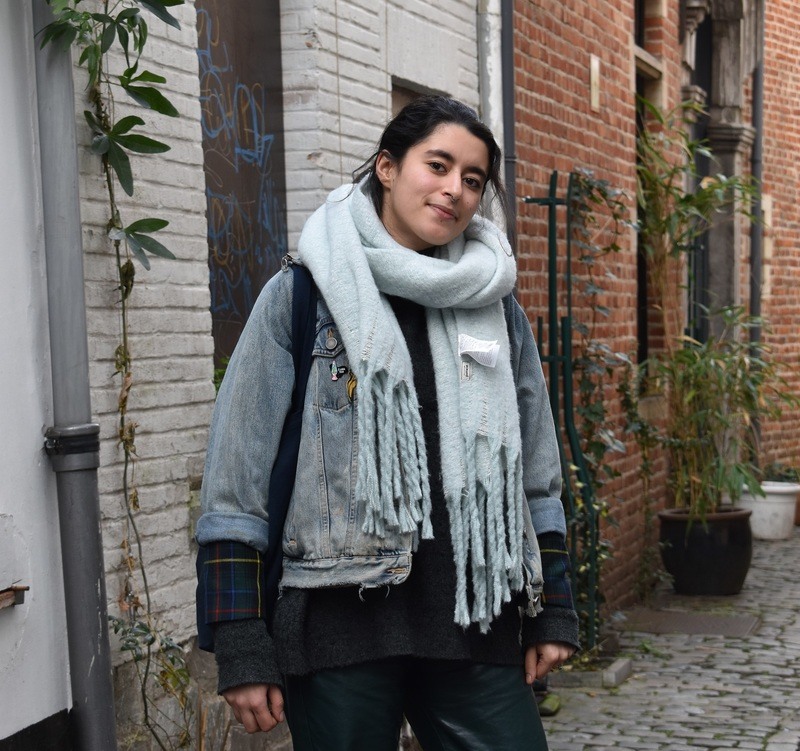 Pendelaar Louisa verklapt: “Voor een tattoo moet je in Luik zijn”