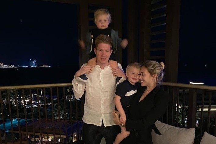 Gezin Kevin De Bruyne verwelkomt derde kindje, voor het eerst dochter (foto)