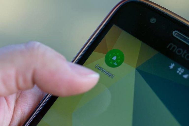 Corona-app vanaf woensdag voor iedereen te downloaden