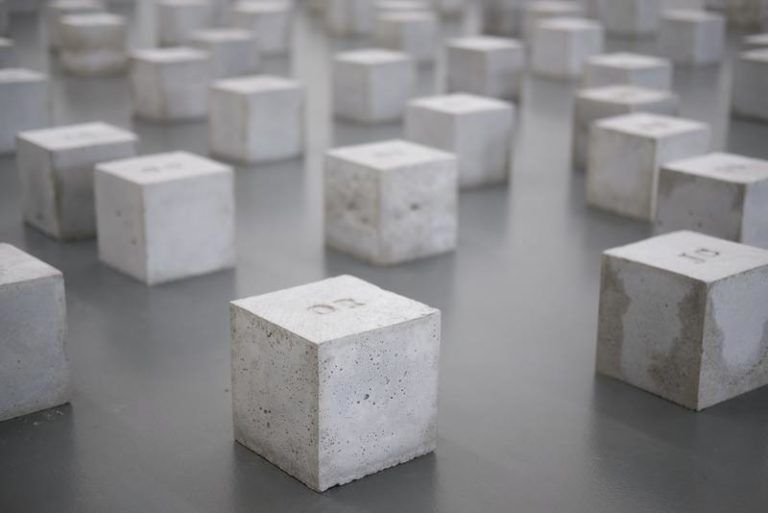AUWTCH. Betonblok van 1.300 kilo valt op hand van arbeider in Brugge