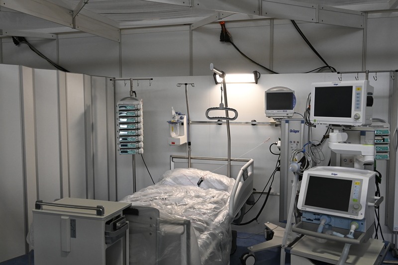 Capaciteit in UZ Brussel is verzadigd, coronapatiënten worden buiten regio opgevangen