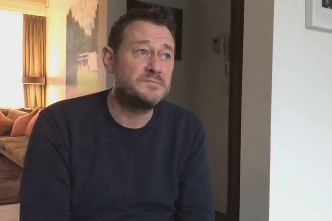 Bart De Pauw stelt VRT in gebreke en eist schadevergoeding