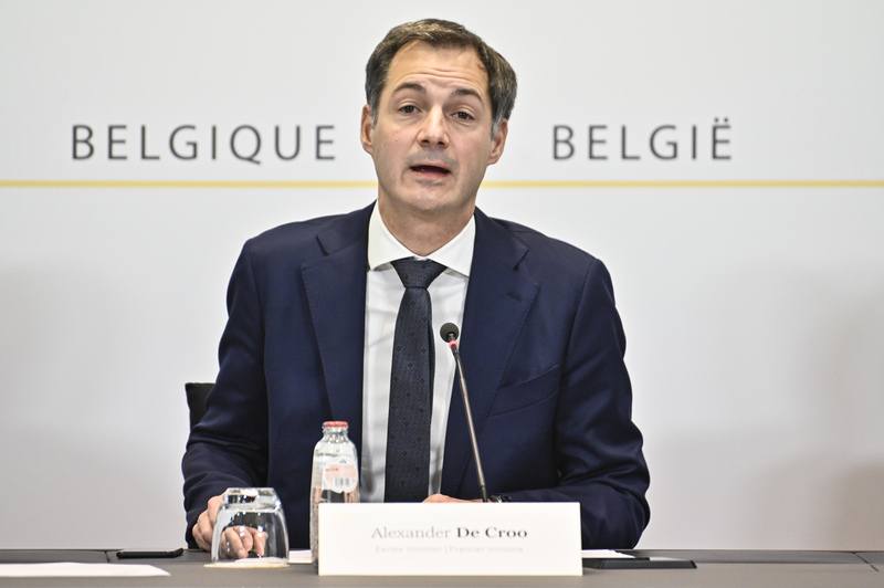 België gaat in lockdown: regering sluit niet-essentiële winkels, herfstvakantie verlengd tot 15 november