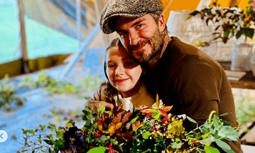 Ook nu weer negatieve commentaren nadat David Beckham zijn dochter vol op de mond kust (foto)