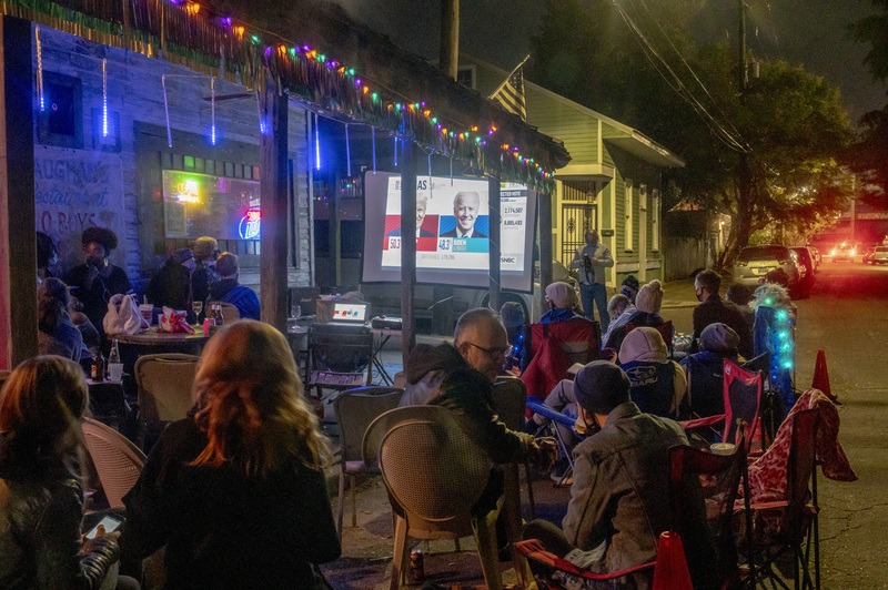 Aan COVID overleden kandidaat doet het verrassend goed in Amerikaanse verkiezingen