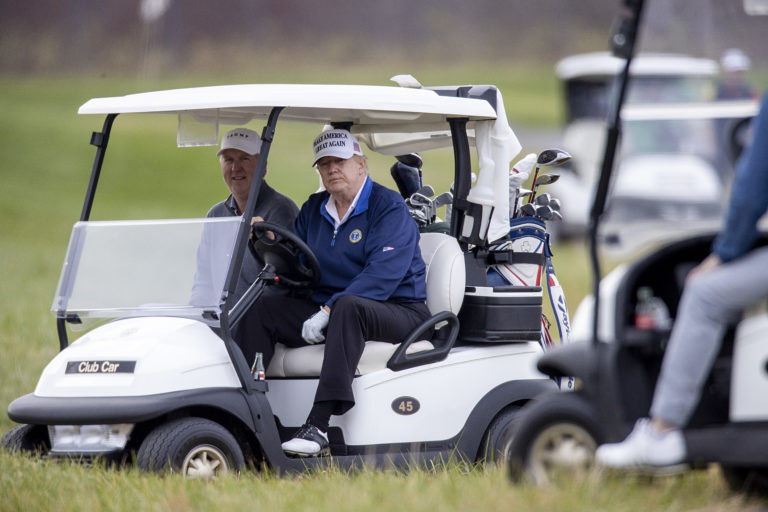 President Trump zet na 3 weken dan toch licht op groen voor machtsoverdracht