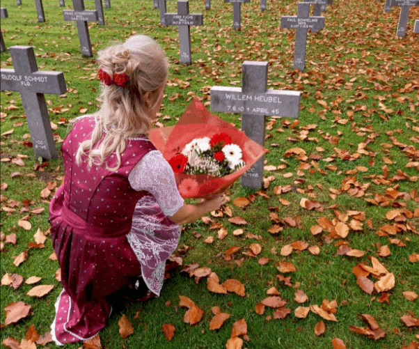 Vlaams Belang zet omstreden Carrera Neefs uit de partij