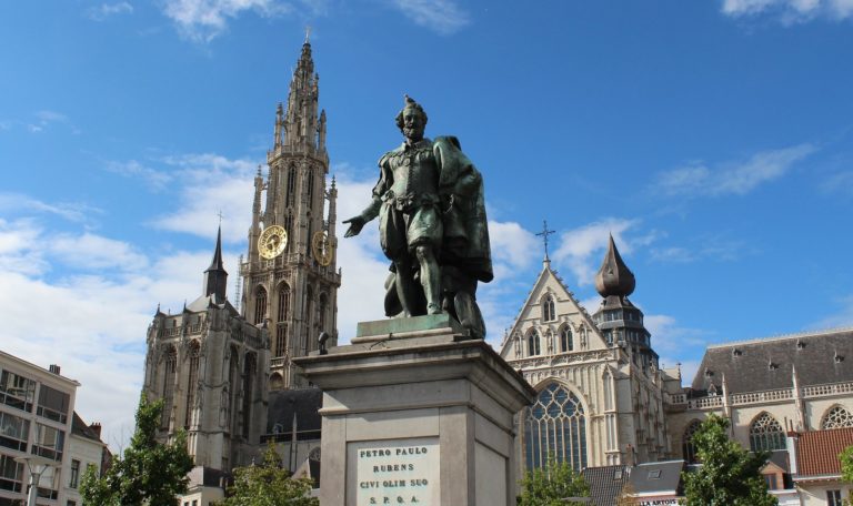 Dit is het eerste officiële volkslied van Antwerpen