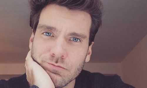 Barman Bram uit datingprogramma ‘First Dates’: “Ik was op zoek naar plezier, fun en seks”