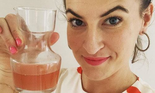 Seksuologe Chloé De Bie: “Op deze manieren kan je je ‘huidhonger’ gedeeltelijk verzachten”