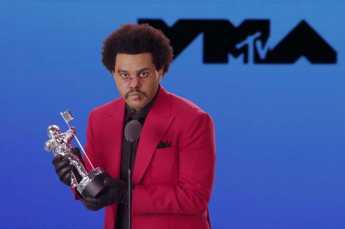 Vergeet corona, deze popfenomenen maakten 2020 memorabel