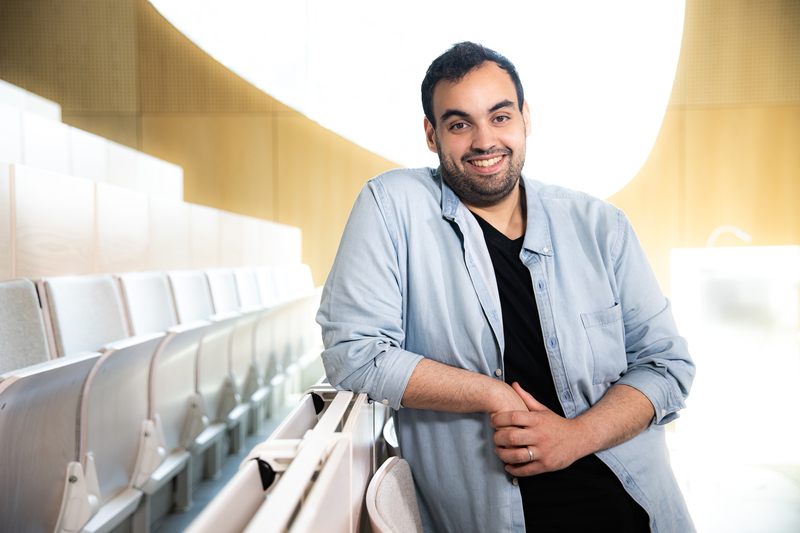 Kamal Kharmach openhartig over gezondheidszorgen: “Ik wil mijn dochter oud zien worden”