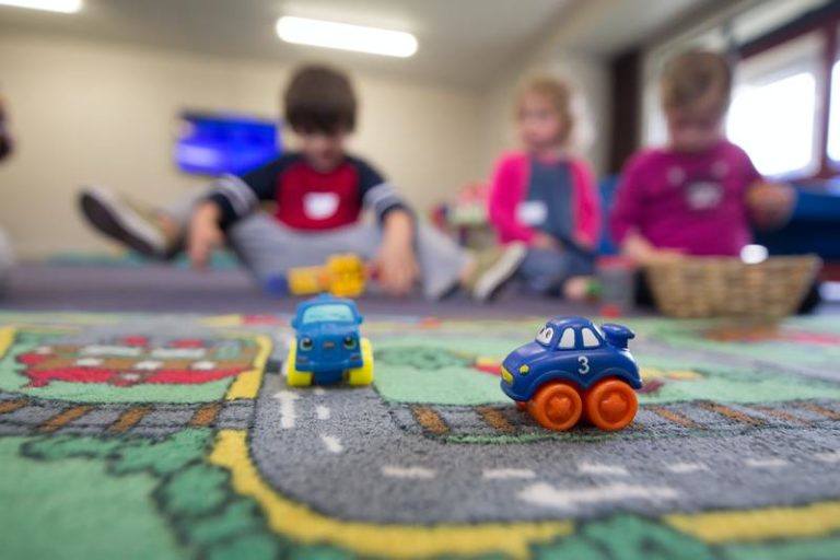 Inbrekers beroven kleuterschool voor deze bizarre, “smaakvolle” buit