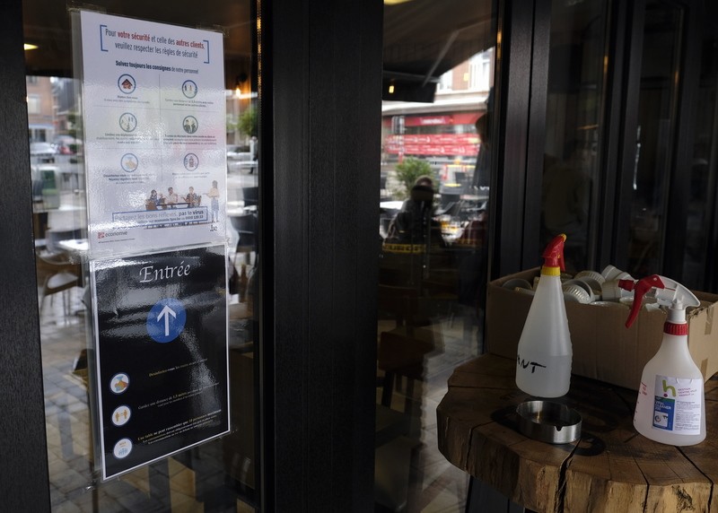 Gelekte nota Nederlandse regering: “Openen horeca leidt tot minder besmettingen”