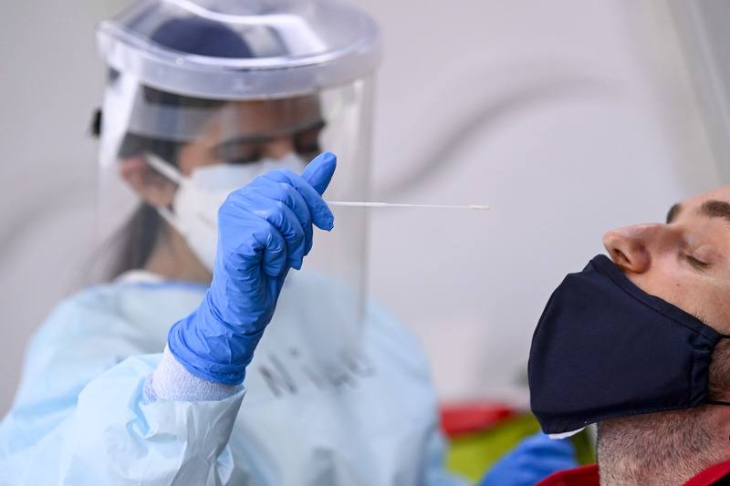 CORONACIJFERS. Besmettingen blijven stijgen