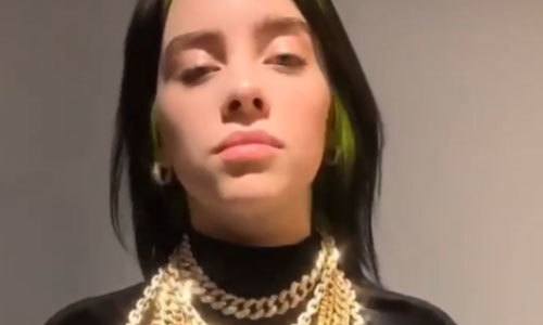 Billie Eilish verliest meer dan 100.000 volgers na posten van ‘naakte’ vrouwen: “Haha, ik hou van borsten” (foto)