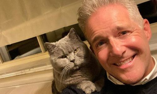 Zanger Christoff: “Ik bid elke dag en heb het gevoel dat mijn familie en ik dankzij mijn geloof beschermd zijn”