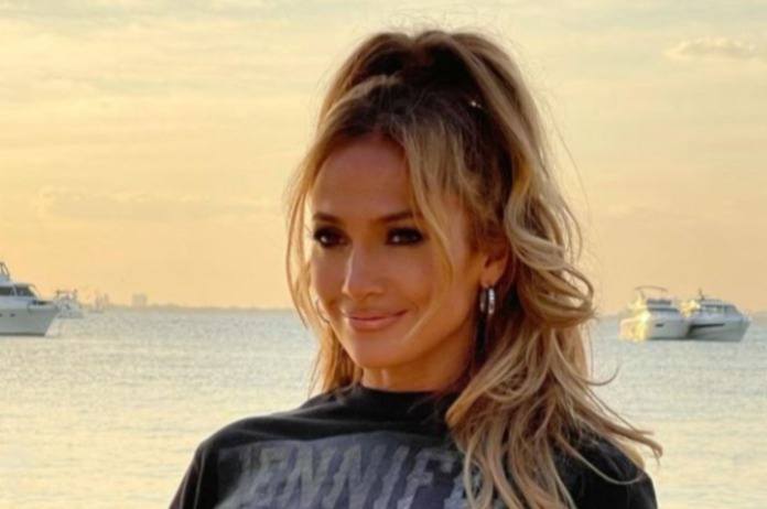 Jennifer Lopez onder vuur na nieuwe challenge: “Wat is hiervan de bedoeling?”