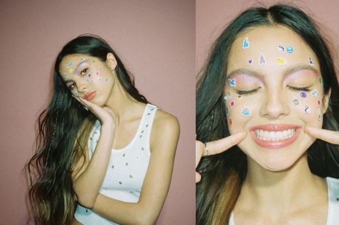 WOW. Deze 17-jarige verbreekt met haar debuutsingle het streamrecord van Ariana Grande