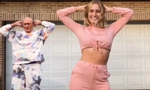 ‘Jacques Vermeire’ toont wel héél straffe moves in dansfilmpje met dochter Julie (video)