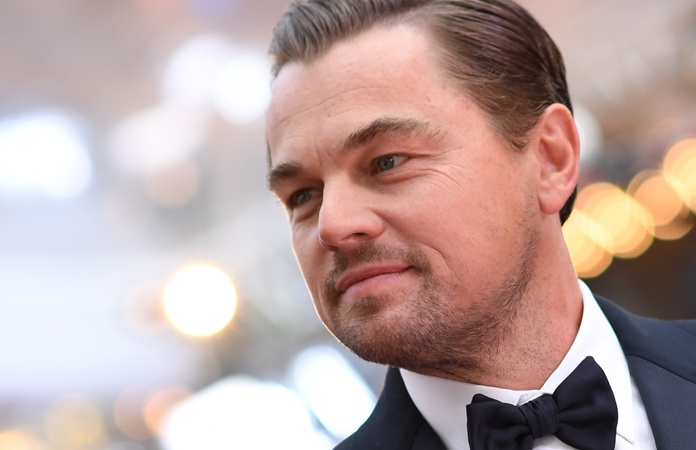 Bloeit er iets tussen Leonardo DiCaprio en DEZE topactrice?: “Ze moeten van elkaar afblijven, punt!”