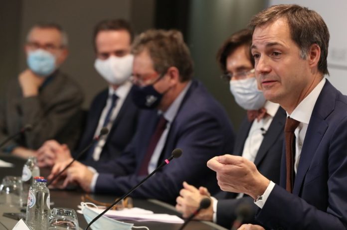 Overlegcomité hakt knoop over grenzen door