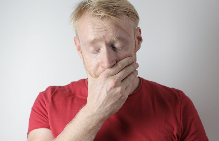 Man krijgt erg vreemd voorstel van schoonmoeder: “En mijn vrouw gaat er gek genoeg akkoord mee!”