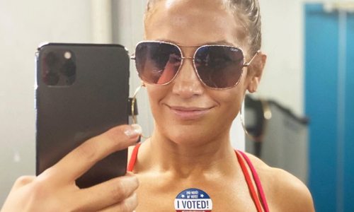 Volgers meer dan lovend over Jennifer Lopez in badpak: “Wat een lichaam!” (foto)