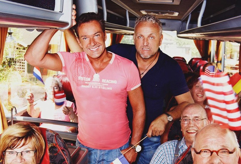 Ruzie tussen Gordon en Gerard Joling escaleert: “Advocaat onder de arm genomen”