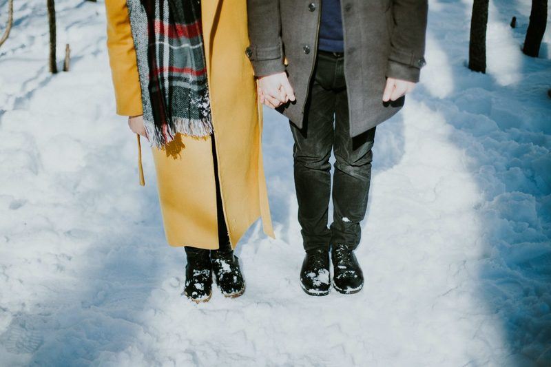 schoenen in de sneeuw