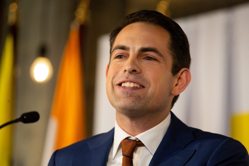 Tom Van Grieken haalt ‘verboden wapen’ boven op tv