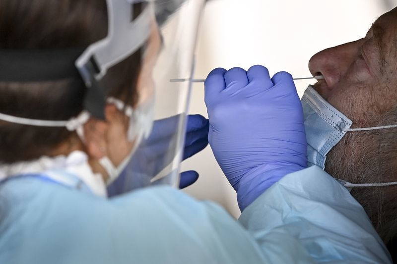 Aantal coronabesmettingen stijgt met 20%