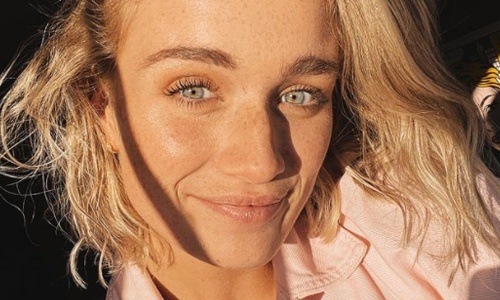 Julie Vermeire deelt intiem moment met haar vriend. Fans lovend: “Dat is liefde!” (foto’s)