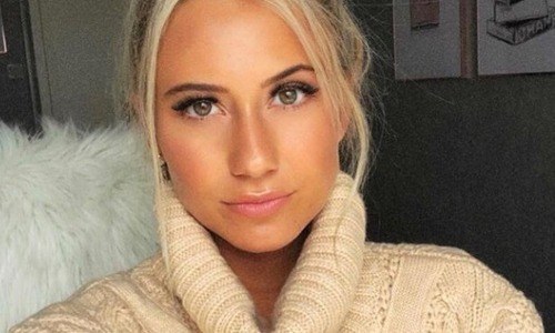 Miss België Celine Van Ouytsel is de winter ‘kotsbeu’, dus trekt ze haar bikini aan! (foto)