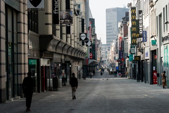 “Winkelen op afspraak komt neer op derde sluiting”