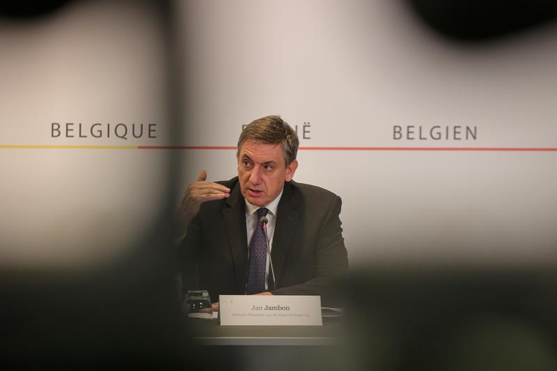 Jambon over deze officiële coronamaatregel: “Ernstige inbreuk op onze vrijheid”