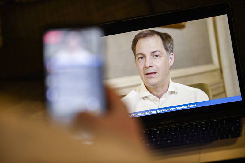 Premier De Croo staat stil bij 1 jaar corona: “We gaan onze vrijheid herwinnen”