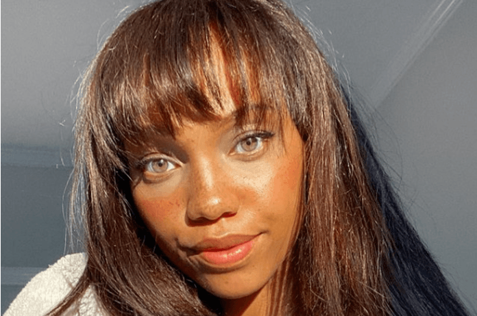 Vrouw betaalt 7.000 dollar om voorhoofd te verkleinen (video)