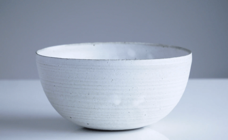 Simpel kommetje op garageverkoop blijkt plots fortuin waard: “Dit is echt heel, heel bijzonder”