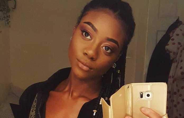 Model haalt uit naar haters: “Je weet toch dat lichaamshaar ook dáár groeit?” (foto)
