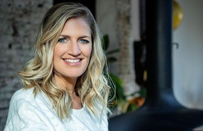 Elke uit ‘Blind Getrouwd’ zwanger van eerste kindje: “Zo blij!” (foto)