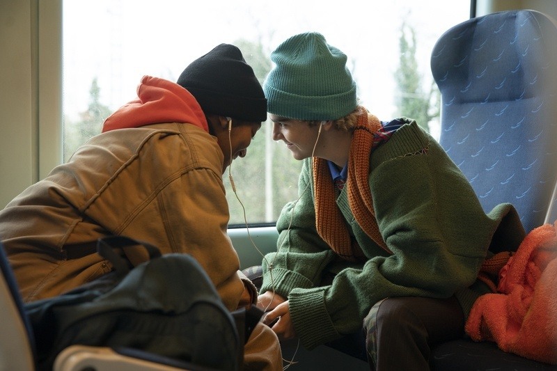 MOVIES. Paolo Giordano verdient strepen als scenarist met ‘We Are Who We Are’: “Identiteit en gender zijn een ingewikkelde dynamiek voor jongeren”