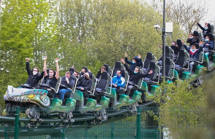 Vrouw mag niet in Walibi-attractie omwille van haar zwaarlijvigheid: “Ik voelde me vernederd”