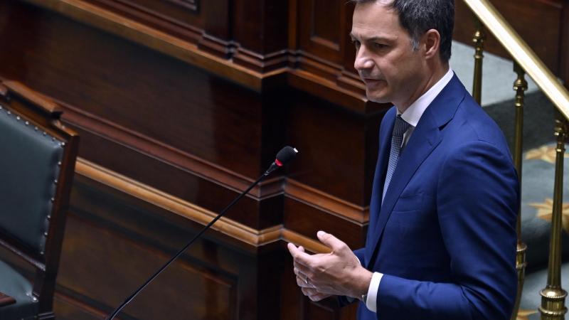 Welke regels voert ons land in rond buitenlandse reizigers?