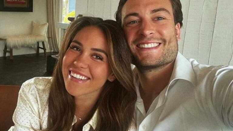 Viktor Verhulst deelt intiem moment met zijn vriendin: “Ik hou van jou” (foto)