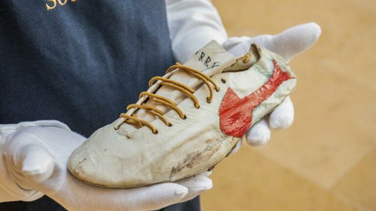 Je verwacht het niet: dit worden wellicht de duurste sneakers ooit