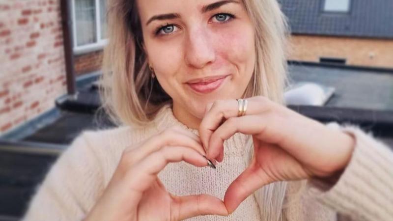 Laura uit ‘Blind Getrouwd’ heeft de liefde gevonden: «Hij was mijn elektricien» (foto)